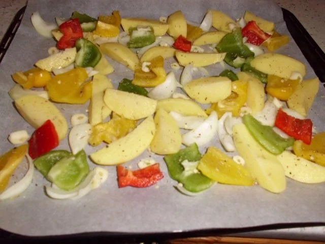 Rezept: so mag ich sie am liebsten..........Hähnchenschenkel mediterran so mag ich sie am liebsten..........Hähnchenschenkel mediterran - Rezept