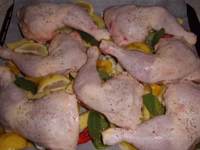 Rezept: so mag ich sie am liebsten..........Hähnchenschenkel mediterran Bild Nr. 2 so mag ich sie am liebsten..........Hähnchenschenkel mediterran - Rezept - Bild Nr. 2