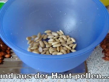 Rezept: Mandel-Makronen Rauten Bild Nr. 5 Mandel-Makronen Rauten - Rezept - Bild Nr. 5