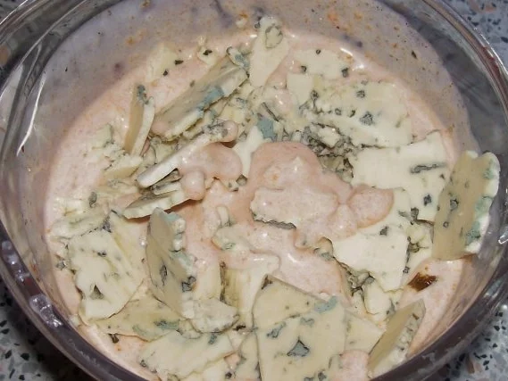 Würziger Kartoffel-Champignon-Auflauf mit Gorgonzola und Pesto-Guss - Rezept - Bild Nr. 6