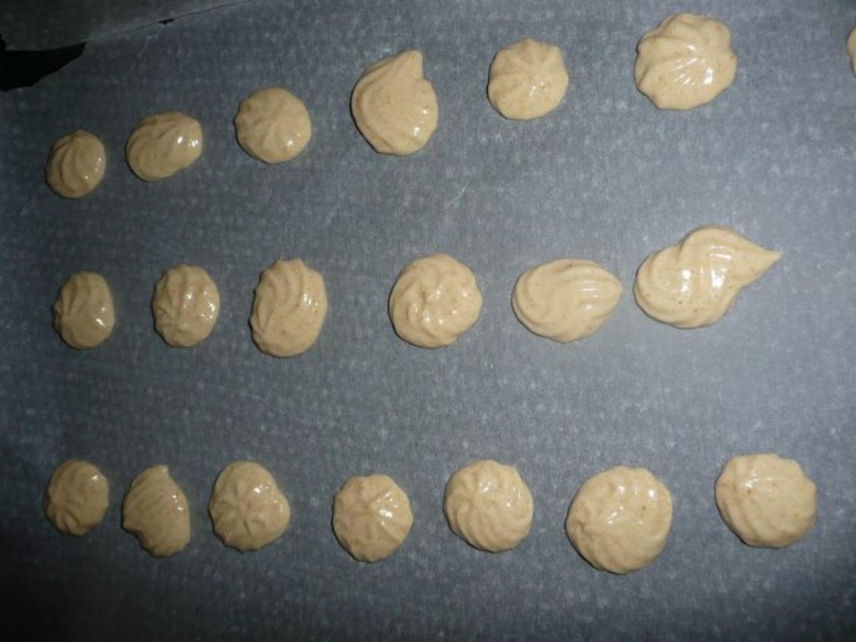 Weihnachtsplätzchen : Anis - Plätzchen - Rezept - kochbar.de