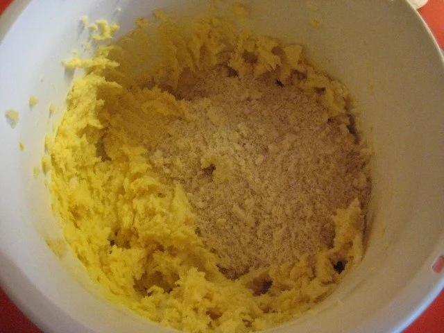 Gugelhupf mit Mandeln und Quark - Rezept - Bild Nr. 6