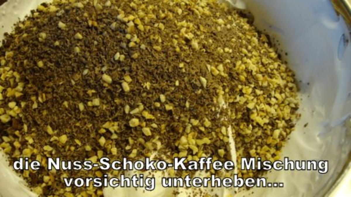 Schoko-Kaffee Küsse mit Mandeln - Rezept - Bild Nr. 6
