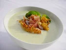 Rosenkohlsuppe mit Speck und Kartoffelrösti - Rezept