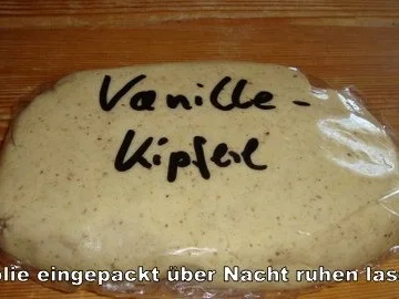 Vanillekipferln - Rezept - Bild Nr. 4
