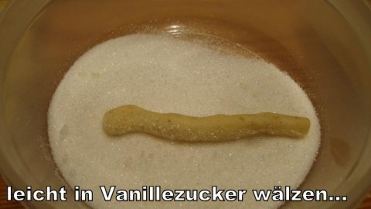 Vanillekipferln - Rezept - Bild Nr. 8
