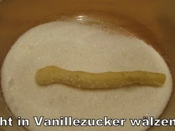 Vanillekipferln - Rezept - Bild Nr. 8