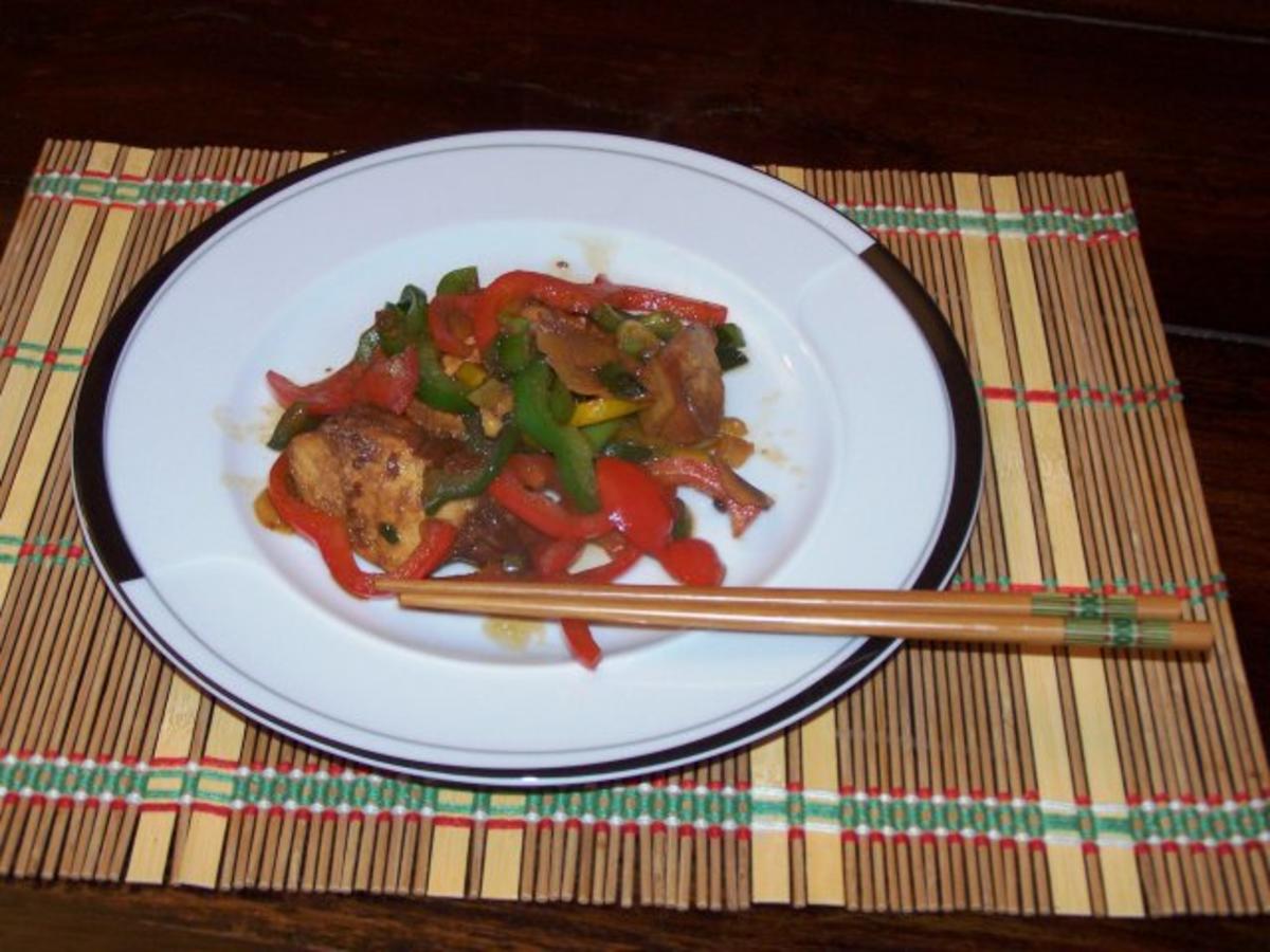 Hähnchenbrust mit Ingwer-Paprika-Gemüse - Rezept - Bild Nr. 4