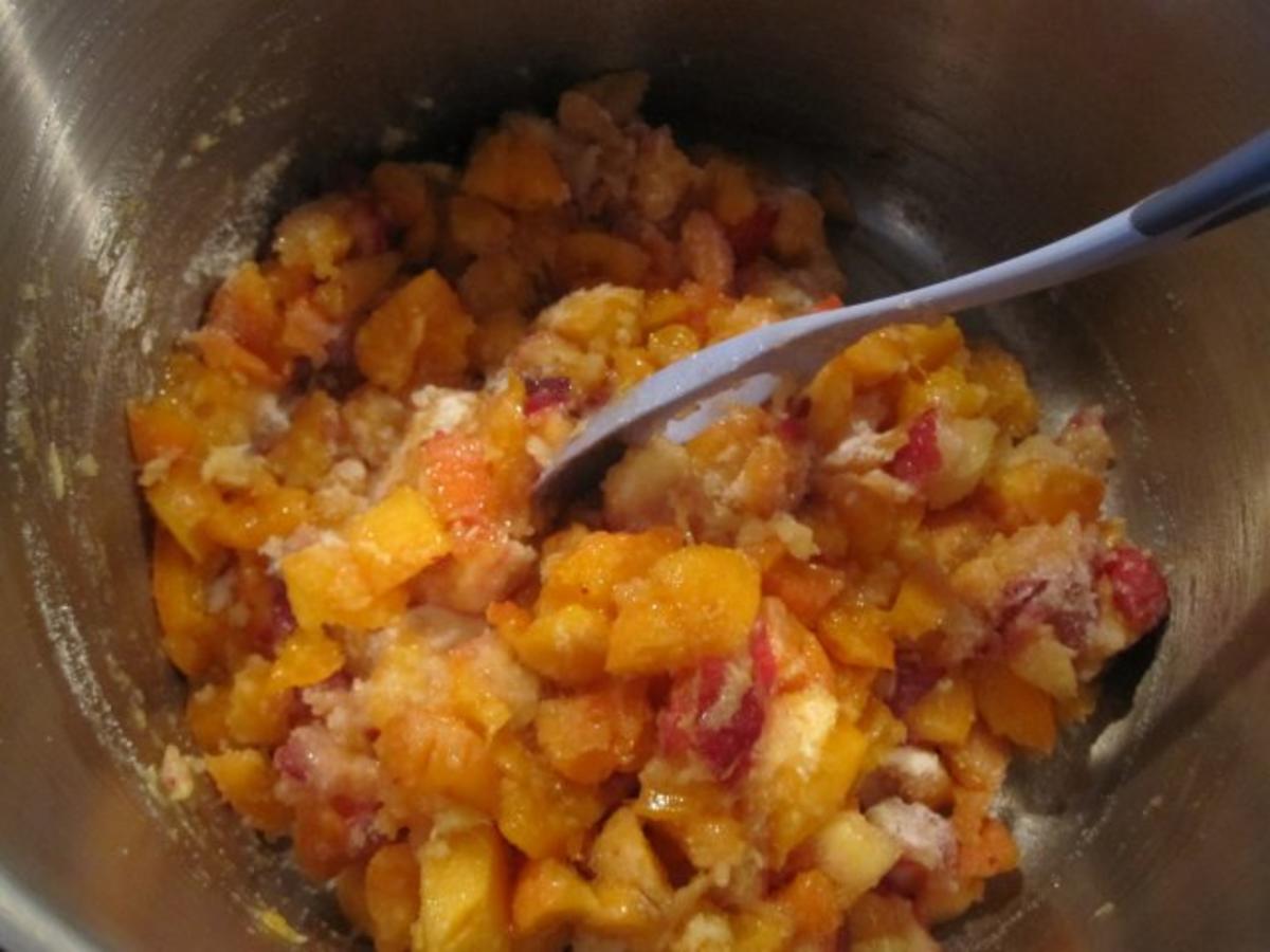 Marillen-Pfirsich-Ingwer-Chili-Marmelade - Rezept - kochbar.de