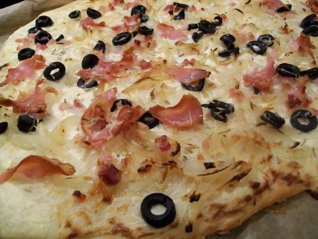 Rezept: Zwiebelkuchen Bild Nr. 2 Zwiebelkuchen - Rezept - Bild Nr. 2