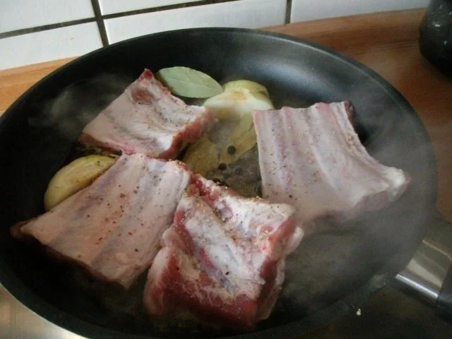 knusprige fleischige Rippchen  mit Rosenkohl in Semmelbrösel - Rezept - Bild Nr. 5