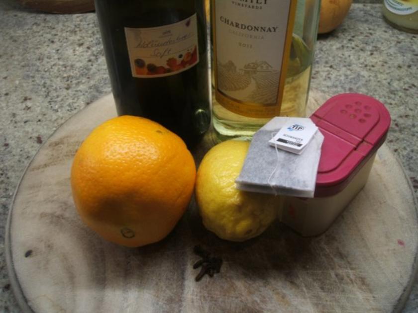 Dessert: Marzipan-Pannacotta an Glühwein-Jus - Rezept - kochbar.de Dessert: Marzipan-Pannacotta an Glühwein-Jus - Rezept - kochbar.de