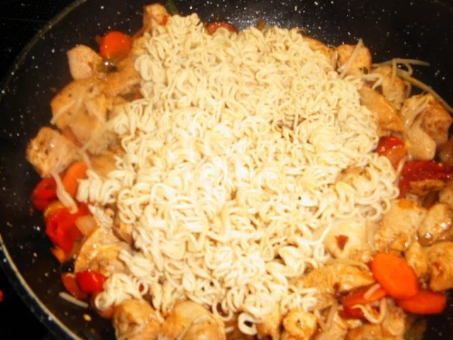 Asia -Nudelpfanne - Rezept - Bild Nr. 7