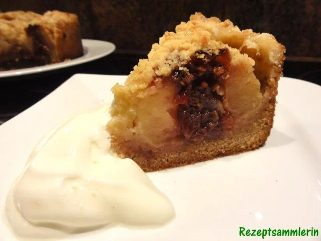 KuchenZwerg:   BRATAPFELTORTE mit Knusperstreusel - Rezept