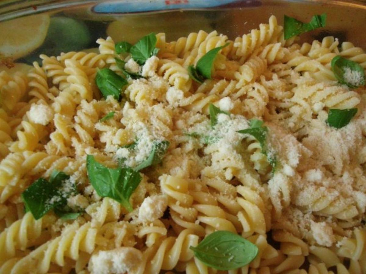 Fusilli in 3.Pfefferfrischkäsesauce .....überbacken - Rezept - Bild Nr. 4