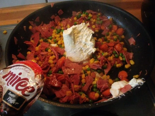 Rezept: Fusilli in 3.Pfefferfrischkäsesauce .....überbacken Bild Nr. 6 Fusilli in 3.Pfefferfrischkäsesauce .....überbacken - Rezept - Bild Nr. 6