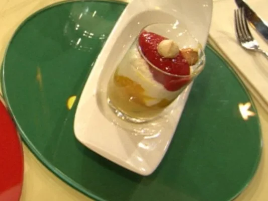 Rezept: Karambolage von Orangen und Himbeeren à la Zacherl (Dessert) Karambolage von Orangen und Himbeeren à la Zacherl (Dessert) - Rezept