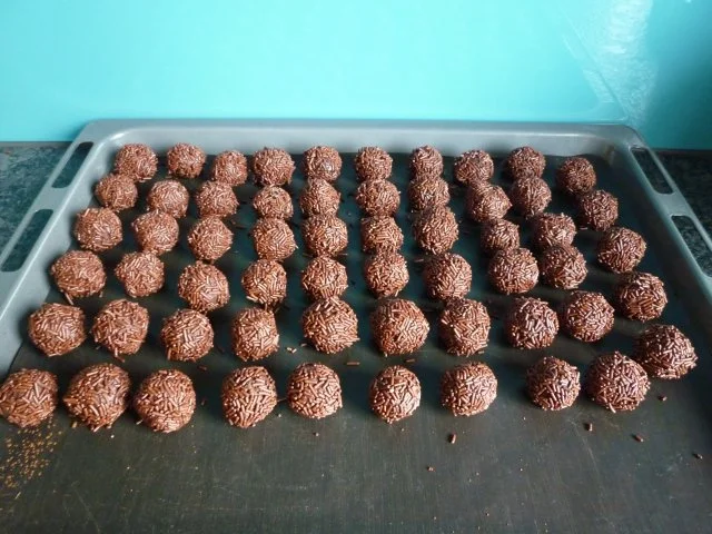 Rum- oder Schokokugeln - Rezept - Bild Nr. 2