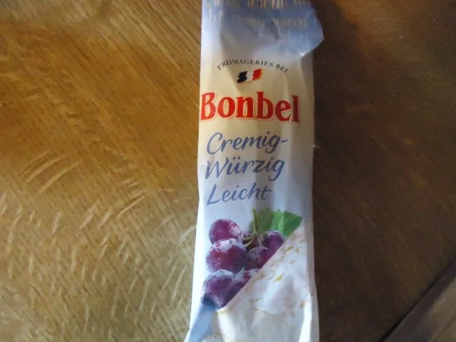 Feldsalat an Camembert mit einer Fruchtnote - Rezept - Bild Nr. 2