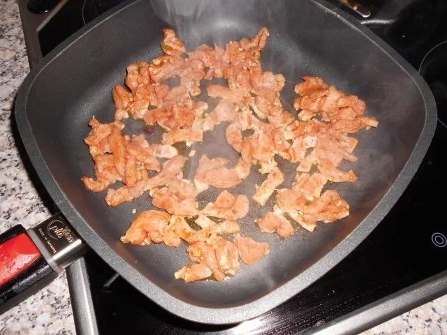 Rezept: Geschnetzeltes in Paprika-Tomaten-Soße>> Bild Nr. 5 Geschnetzeltes in Paprika-Tomaten-Soße>> - Rezept - Bild Nr. 5