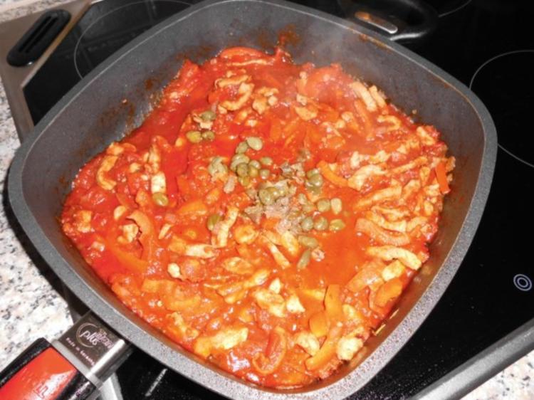 Geschnetzeltes in Paprika-Tomaten-Soße&amp;gt;&amp;gt; - Rezept - kochbar.de