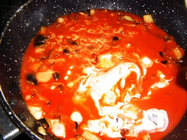 Auberginröllchen in Tomatensoße - Rezept - Bild Nr. 9