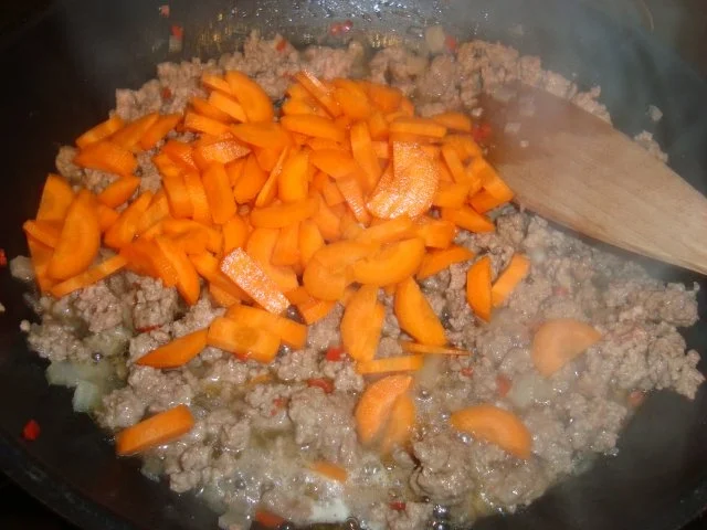 Nudel-Hack-Gemüse-Pfanne - Rezept - Bild Nr. 4