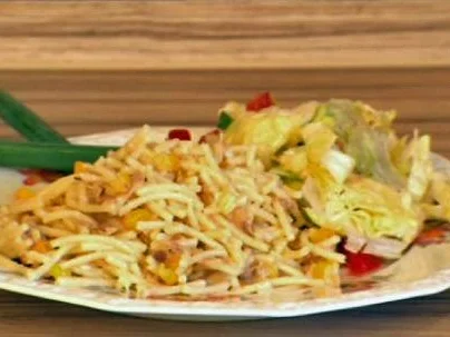 Rezept: Spaghetti mit Thunfisch und Mais Spaghetti mit Thunfisch und Mais - Rezept