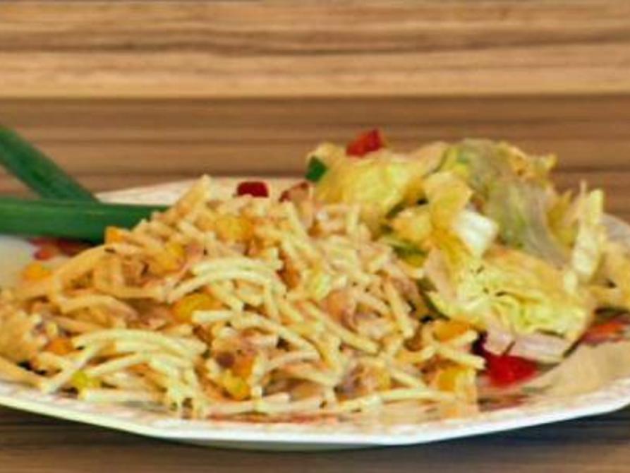 Spaghetti mit Thunfisch und Mais - schnell &amp; einfach - von RTL Punkt 12 ...