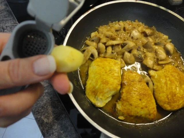 indisches Champignon-Kokos-Hühnchen - Rezept - Bild Nr. 9