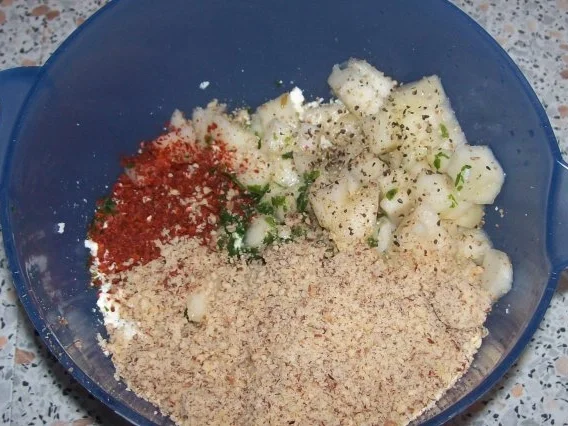 Mariniertes Hähnchenbrustfilet unter einer Feta-Birnen-Haube - Rezept - Bild Nr. 6