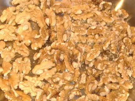 Auflauf von Wirsing,Kartoffeln und Walnüssen - Rezept - Bild Nr. 3