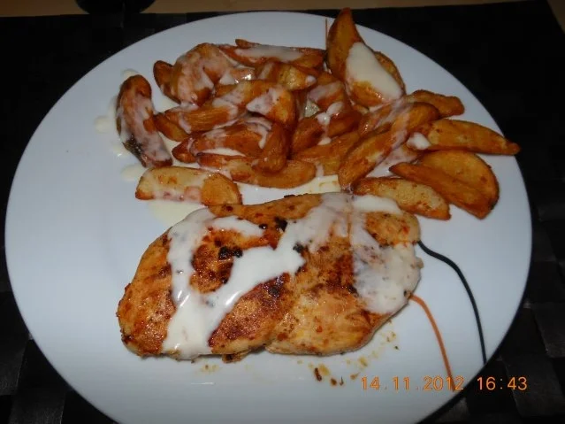 Chilischnitzel mit Knoblauch und Potatos - Rezept - Bild Nr. 3