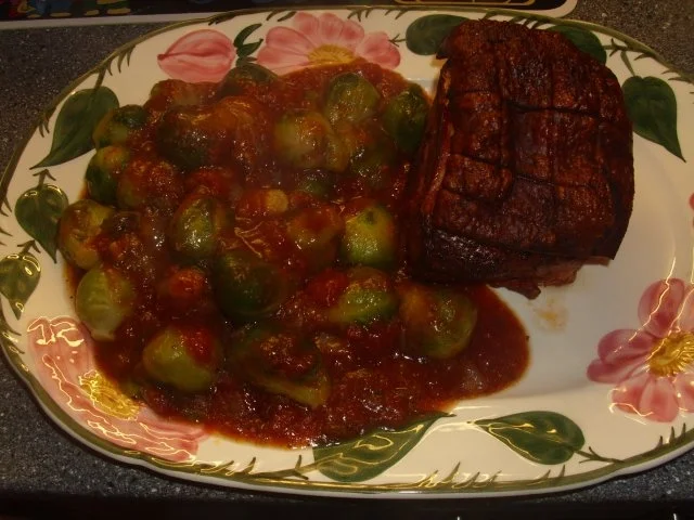 Rezept: Schweinebraten mit Rosenkohl Bild Nr. 4 Schweinebraten mit Rosenkohl - Rezept - Bild Nr. 4