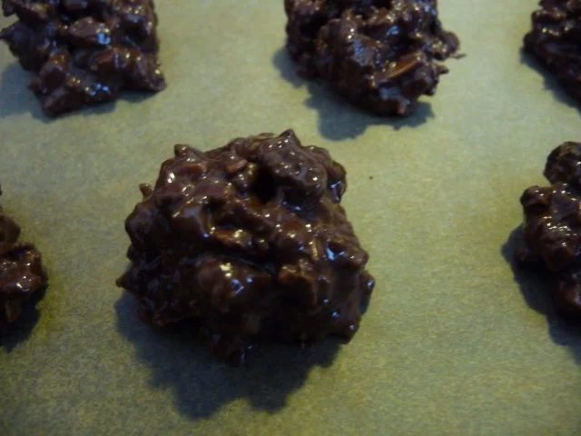 Plätzchen 2012 : Müsli - Schoko - Gipfel - Rezept - Bild Nr. 13