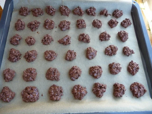 Plätzchen 2012 : Müsli - Schoko - Gipfel - Rezept - Bild Nr. 14