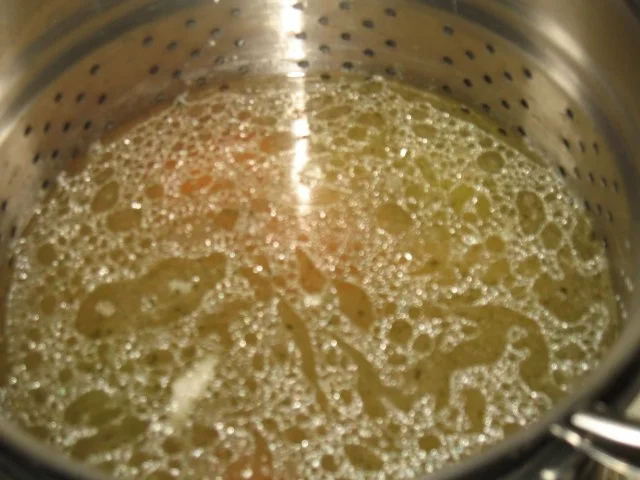 Rezept: Suppe - Hühnerbrühe mit Einlagen ... Bild Nr. 5 Suppe - Hühnerbrühe mit Einlagen ... - Rezept - Bild Nr. 5