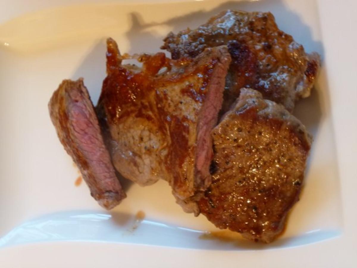 Bilder für Rumpsteak Rückwärts gebraten mit Ruccolasalat, Juhu mein 200 Rezept - Rezept