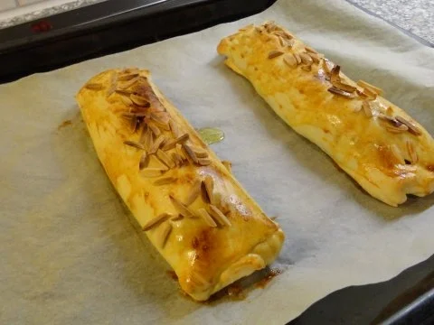 Rezept: Gefüllte Weggen Bild Nr. 8 Gefüllte Weggen - Rezept - Bild Nr. 8