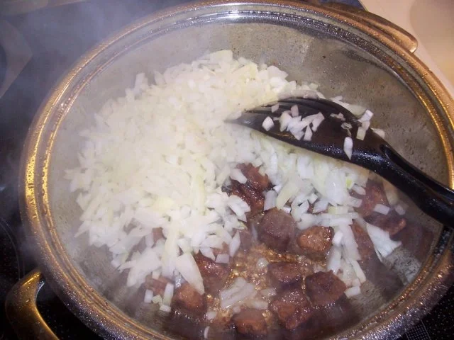 Rezept: Szegediner Gulasch Bild Nr. 3 Szegediner Gulasch - Rezept - Bild Nr. 3