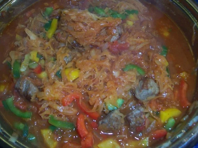 Rezept: Szegediner Gulasch Bild Nr. 10 Szegediner Gulasch - Rezept - Bild Nr. 10