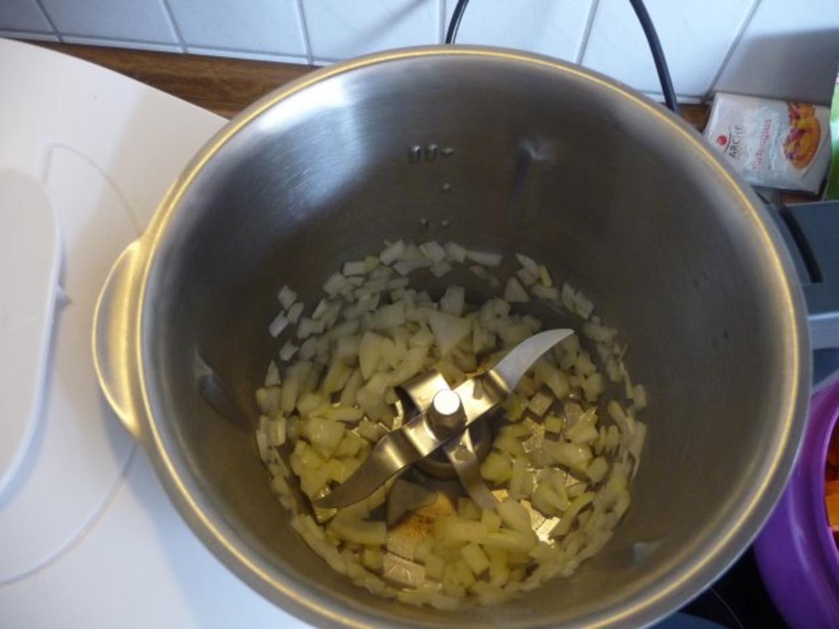 Küchenfee : Kürbissuppe mit Crème fraîche - Rezept - Bild Nr. 5