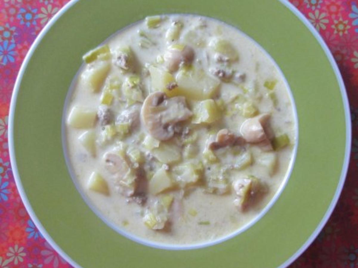 Käsesuppe mit Kartoffeln - schnell & einfach - von mutter0506 Käsesuppe mit Kartoffeln - schnell & einfach - von mutter0506