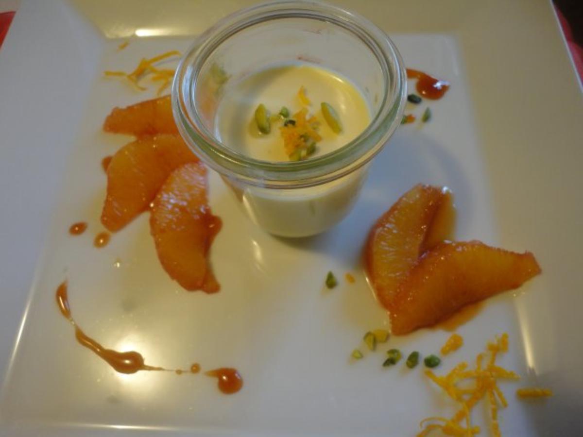 Orangen Panna Cotta an Campari-Reduktion - Rezept - kochbar.de