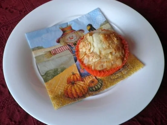 Apfel - Muffins mit Mandeln ... - Rezept - Bild Nr. 2