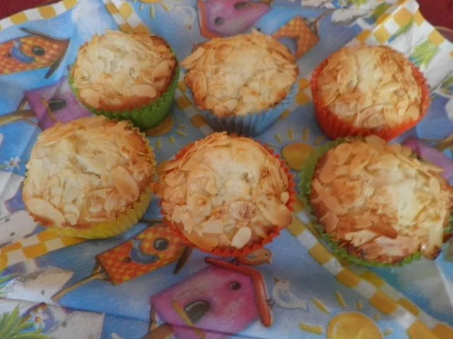 Apfel - Muffins mit Mandeln ... - Rezept - Bild Nr. 10
