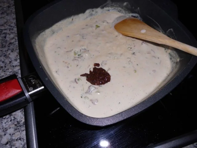 Rezept: Cappelletti mit Champignoncreme>> Bild Nr. 8 Cappelletti mit Champignoncreme>> - Rezept - Bild Nr. 8