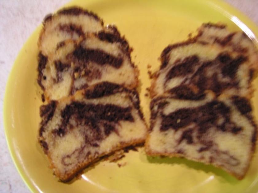 Mamorkuchen mit Eierlikör als Glaskuchen - Rezept - kochbar.de