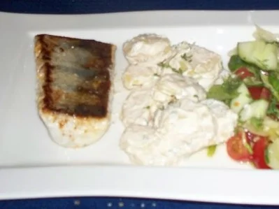 Rezept: Zanderfilet mit zweierlei Salaten Bild Nr. 2 Zanderfilet mit zweierlei Salaten - Rezept - Bild Nr. 2