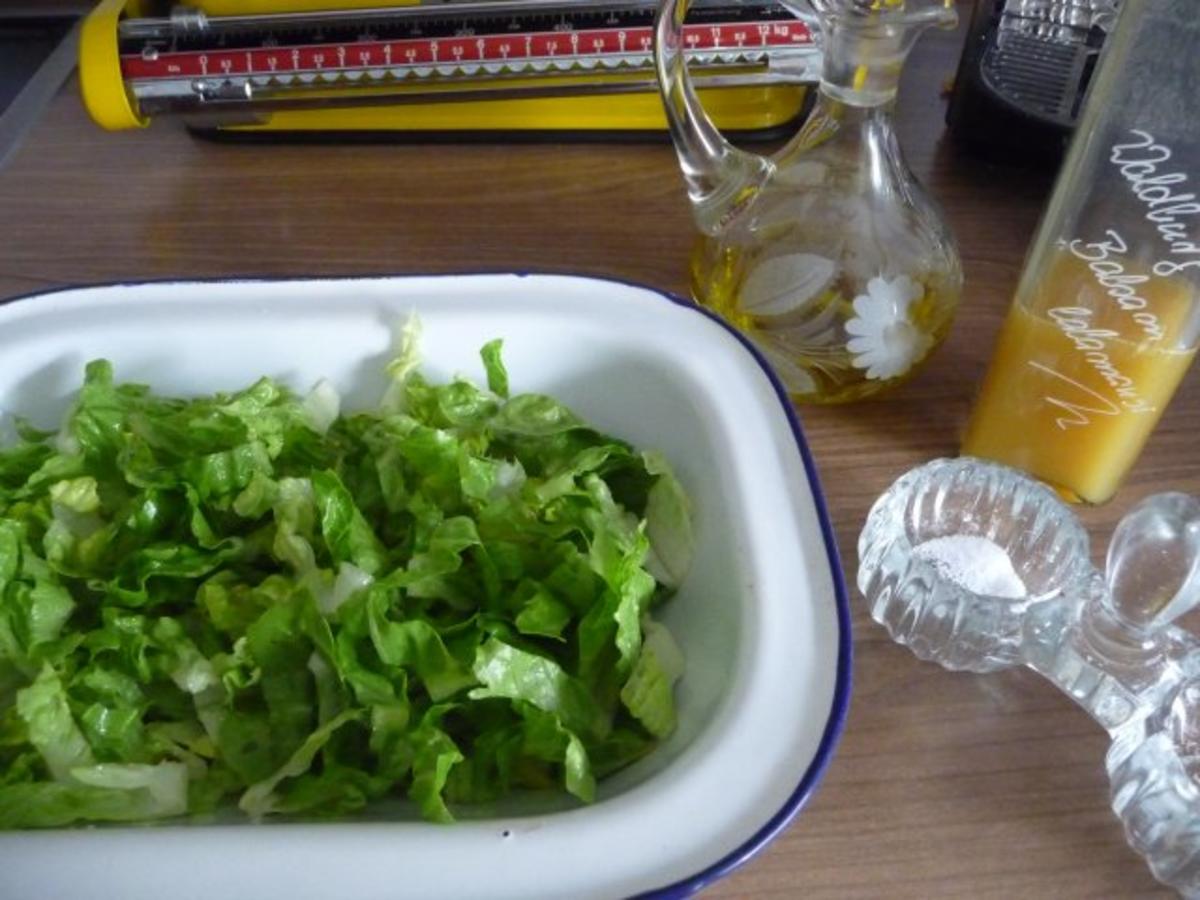 Unter 30 Minuten : Brakartoffeln mit Ei und Salat dazu - Rezept - Bild Nr. 9